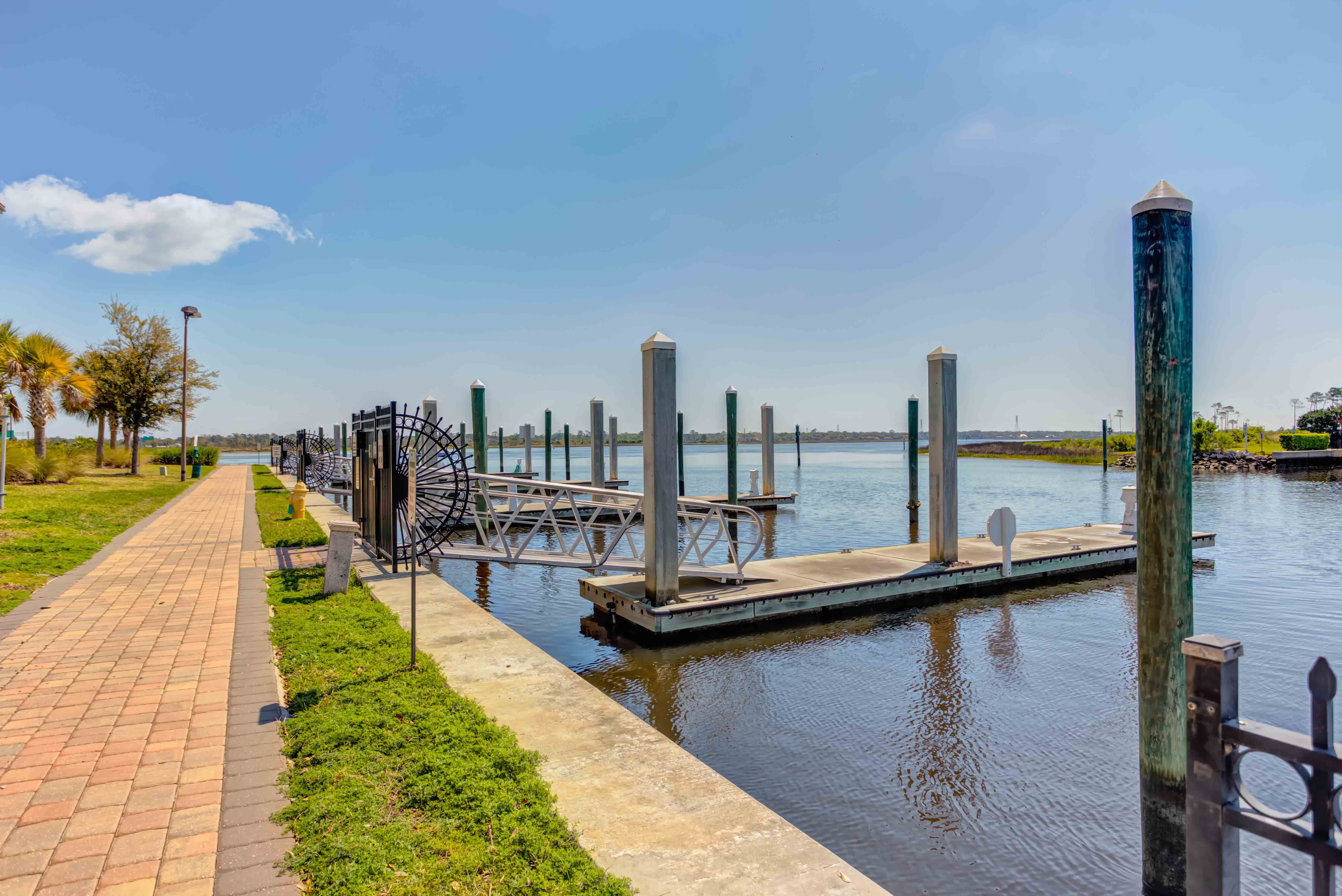 Views at Harbortown Image 47
